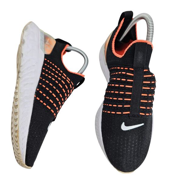 Nike React Phantom Run Flyknit Black Mango Womens 6.5 Running Shoes Sneakers - Picture 1 of 7